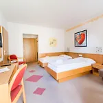 Hotel Stadthotel 3*