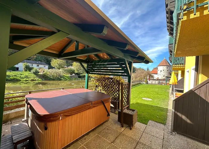 Stadthotel מלון ראבס אן דר טהיאה